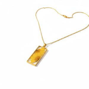 Flower Preserved Pendant 